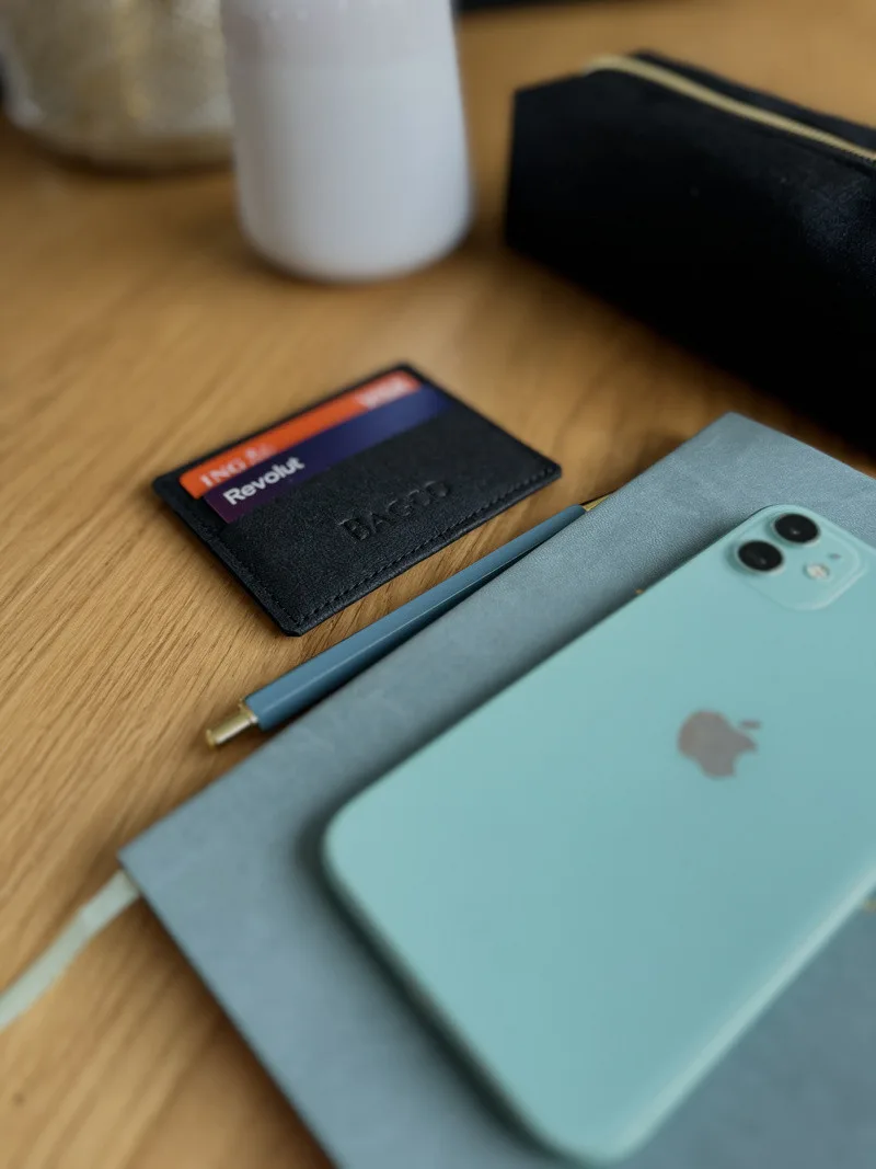 Etui na karty CARD HOLDER czarne