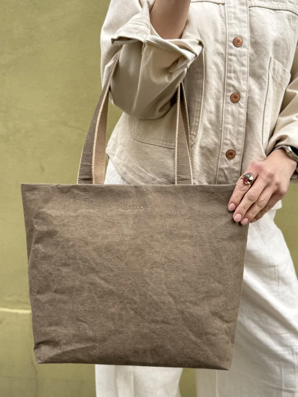 Shopperka ELLY taupe — torebka ze skóry celulozowej