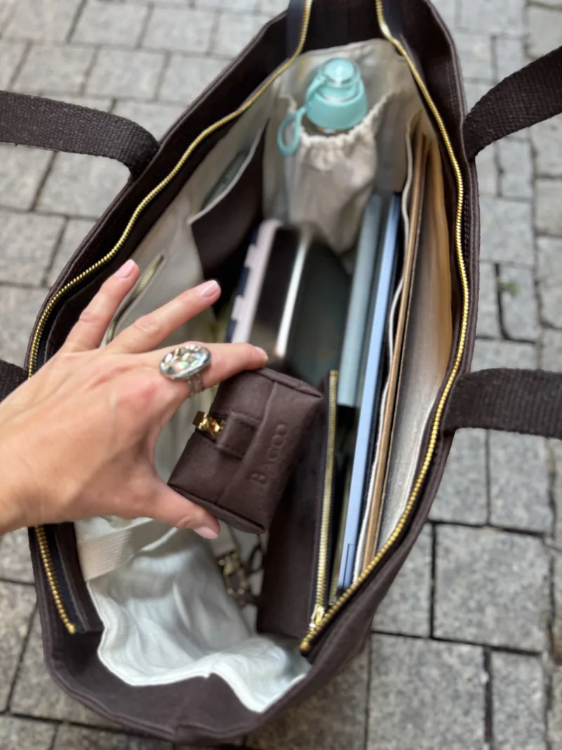 Shopperka HOLLY czekoladowa — torebka ze skóry celulozowej