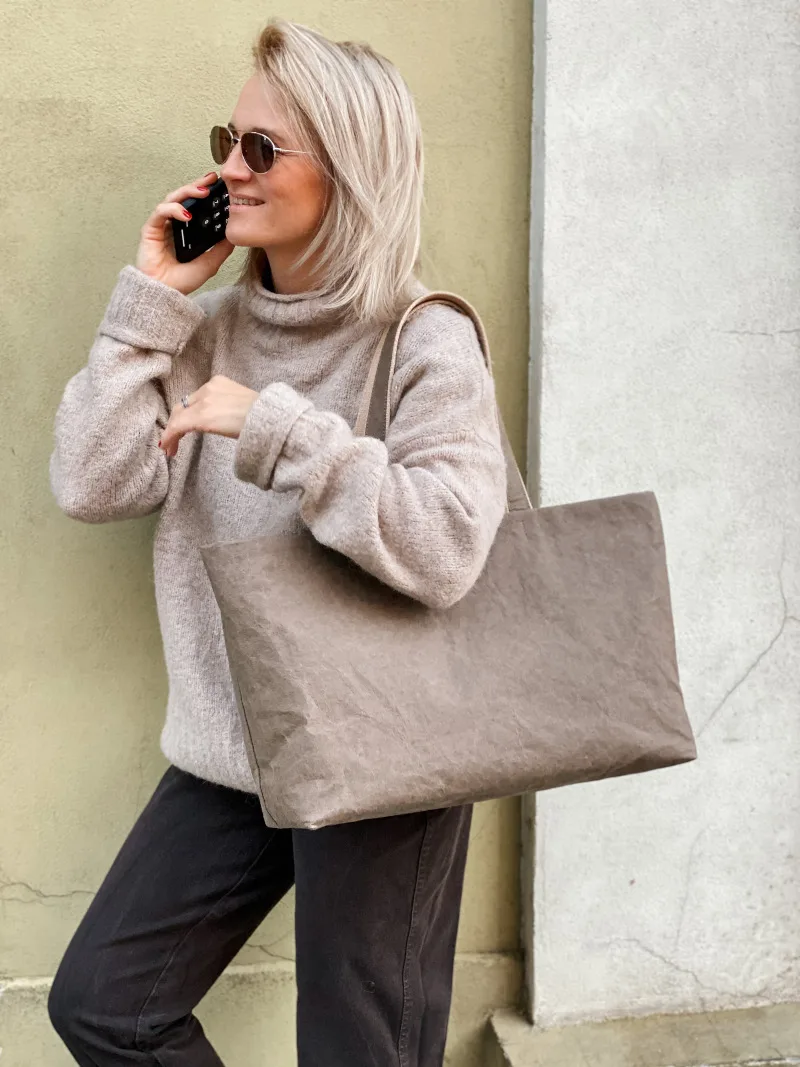 Shopperka HOLLY taupe — torebka ze skóry celulozowej