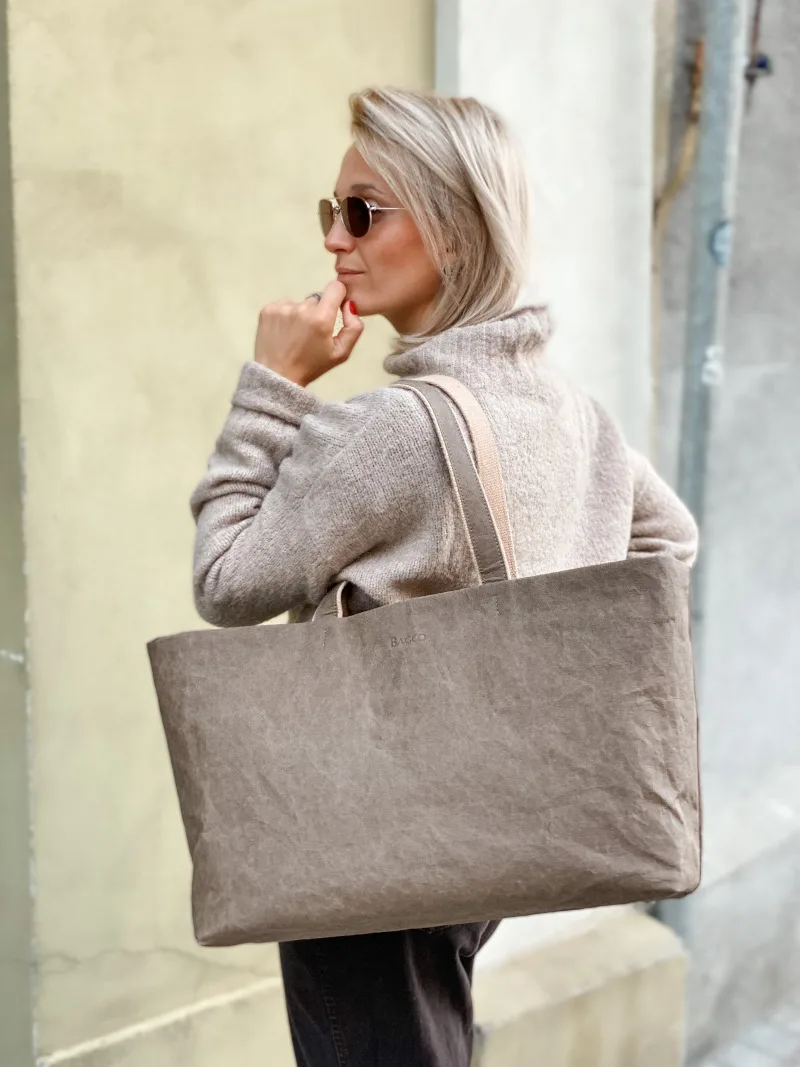 Shopperka HOLLY taupe — torebka ze skóry celulozowej