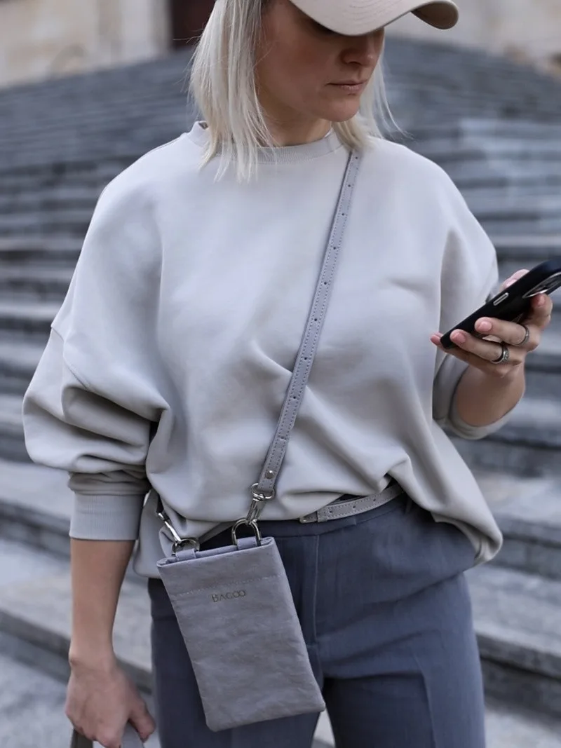Phonebag IVY szara — torebka na telefon ze skóry celulozowej