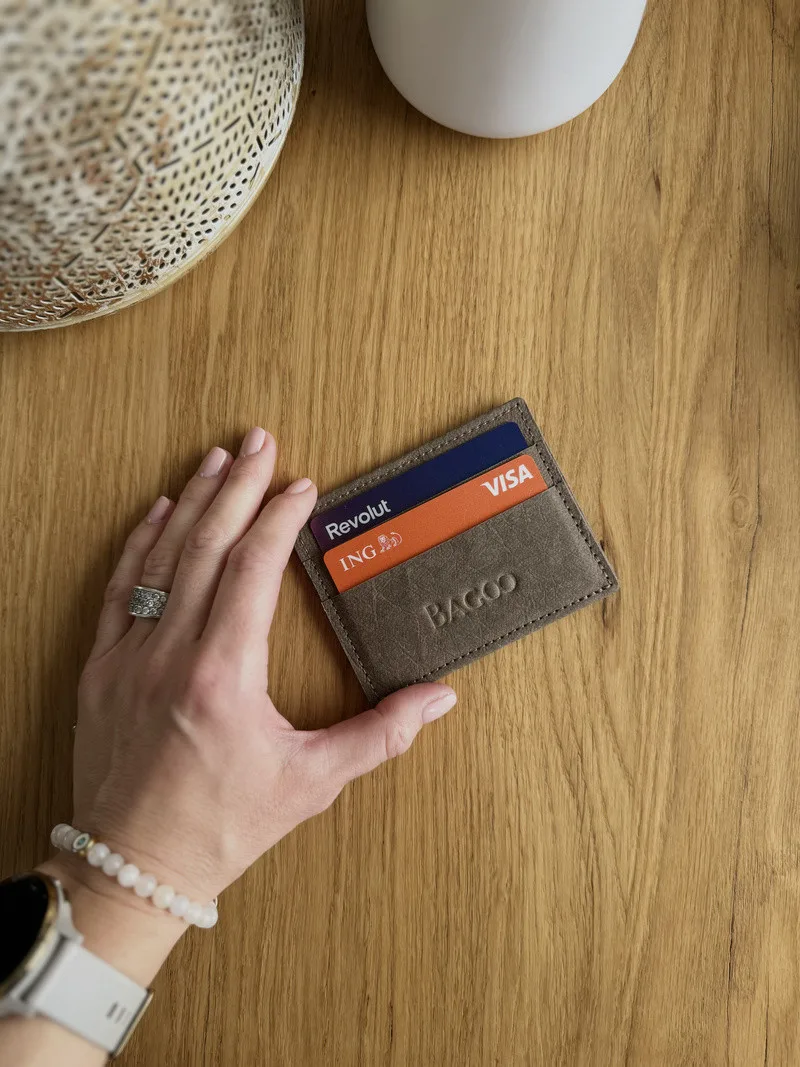 Etui na karty CARD HOLDER taupe